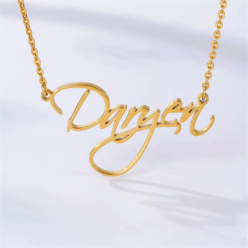 Handwritten Name Necklace – Script Font Perfection