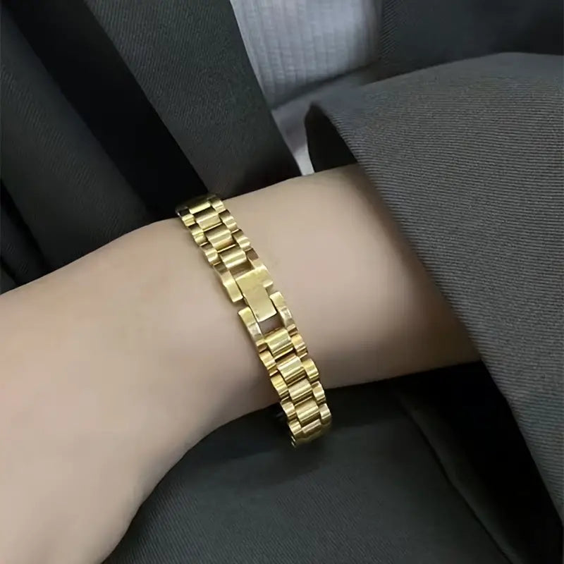 Elegant Stainless Steel Bracelet for Men and Women