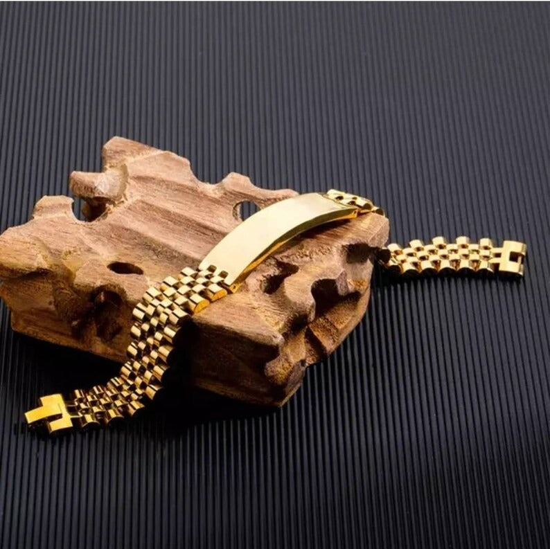 Exquisite Men’s Bracelet Collection – Luxury & Personalized Style in Pakistan