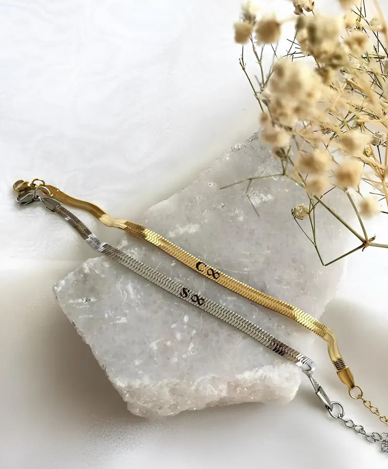 Engraved Couples Bracelet – Personalized For You & Your Love