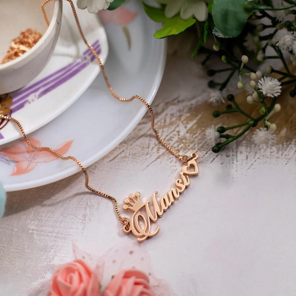 Crown Name Neckless