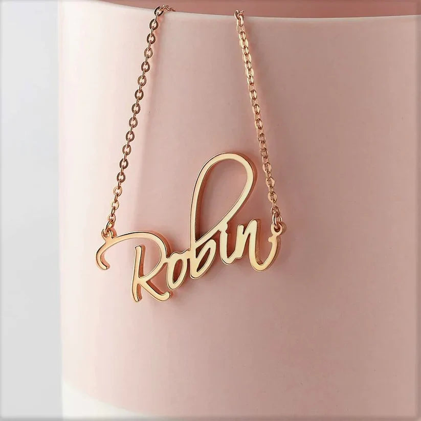 Handwritten Name Necklace – Script Font Perfection