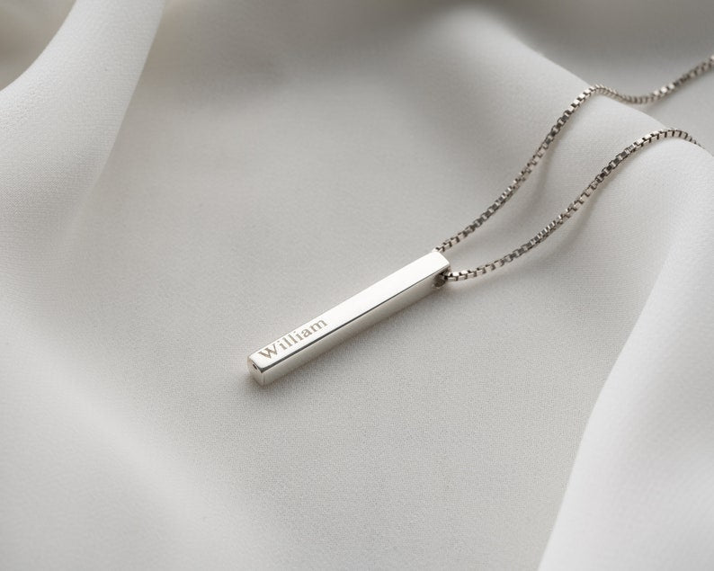 Personalized 3D Vertical Bar Necklace – Custom Engraved One-Sided Pendant Gift